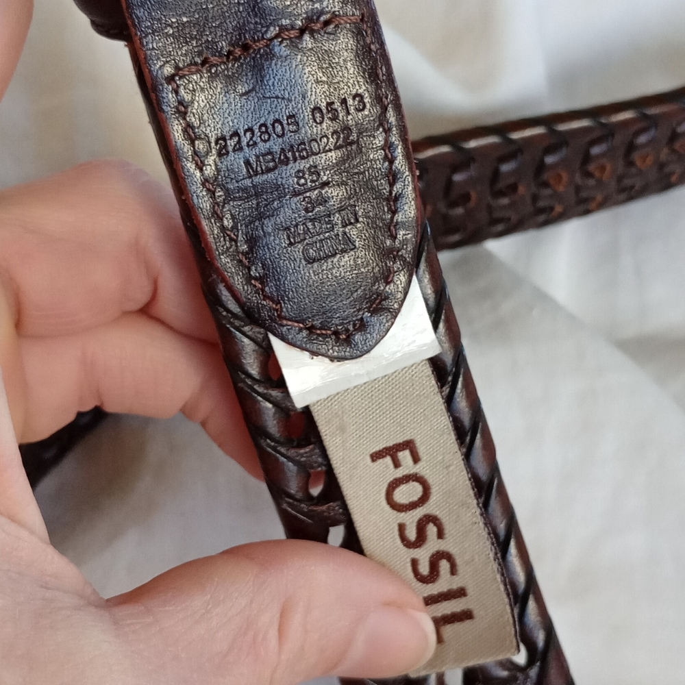 Fossil Men's Leather Belt - Picture 4 of 5